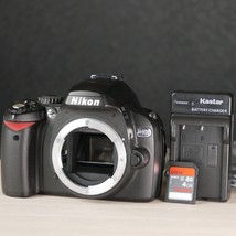 Nikon D40X 10 MP Digital DSLR Camera Body Black 9,665 Shutter *TESTED* W... - £54.33 GBP