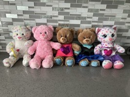 Build A Bear Collection Lot 5 Bear Plush Dolls Great Condition with (3) Outfits - £29.41 GBP