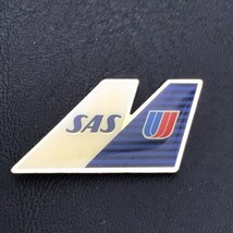 United Airlines SAS Pin Employee Flight Attendant Flare Tail Wing - $10.00