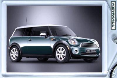 KEY CHAIN 08/2009/2010 GREEN MINI COOPER CLUBMAN KEYTAG - $19.95