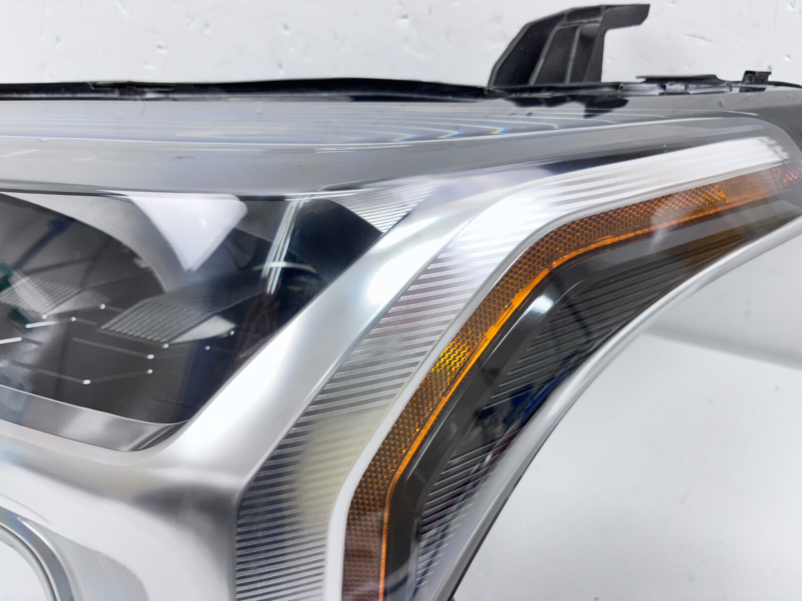 81160-0C230  2022 2023 2024 2025 TOYOTA TUNDRA LED FRONT LEFT OEM HEADLIGHT Item image 8