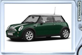 Keytag GREEN/WHITE Top &amp; Stripes Mini Cooper Key Chain - £15.97 GBP