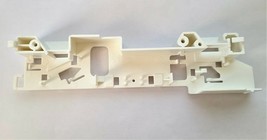 5304440289 Frigidaire Microwave Door Latch Hook Mount Replacement Part - $750.84 MXN