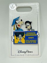 Disney Parks Graduation Goofy &amp; Max Congrats Graduate Pin LE 4000 Class ... - £18.12 GBP