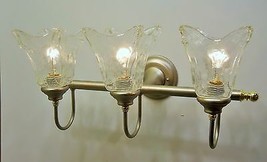 Hand Made Clear Glass Pearl Nickel Finish Bathroom Vanity 3 Light Bracket - $124.64