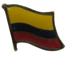 Colombia Single Lapel Pin - £2.75 GBP