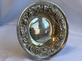 Vtg Stieff Sterling Silver Candy Trinket Jewelry Dish 107.87g Floral Repousse - £102.59 GBP