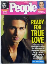 People 28 Aug 2009 Shahid Kapur Salman Aamir Gayatri Devi Leela Naidu Gi... - $17.99