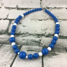 Womens Necklace Blue White Round Beaded Mid Drop Retro Mod  - £9.38 GBP