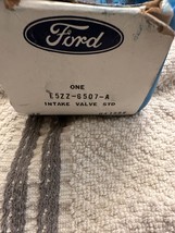 Ford NOS E5zz-6507-A Intake Valve Std New - £8.00 GBP