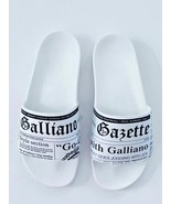 Galliano Newspaper Print Slides Flats Shoes White ( 42 )  - $2,877.29 MXN