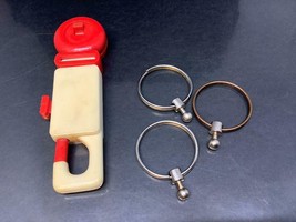 Vintage Triple Detachable Keyring RED &amp; WHITE Keychain SPRING HOOK Porte... - $7.78