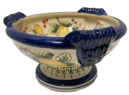 Vintage Hand Painted Ceramic Pedestal Fruit Bowl 8&quot; Diameter 4.5&quot; Tall - £19.56 GBP