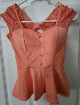 NWOT Love Culture Peplum Rhinestone Button Coral Eyelet Knot Back Shirt Small - £31.50 GBP
