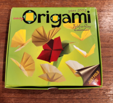 NEW Easy ORIGAMI Fold a Day CALENDAR 2003 Art Activity - $11.83