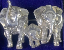 Vintage Sterling Silver Elephant Family Jerlain Signed Brooch - £62.44 GBP