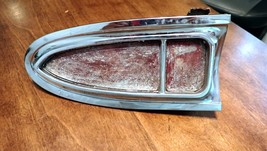 1961 BUICK SPECIAL LH TAIL LIGHT HOUSING BEZEL LENS ASSEMBLY GUIDE R4Z-61 - £15.57 GBP
