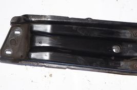 98-01 w163 MERCEDES ML320 ML430 TRANSMISSION CROSSMEMBER SUPPORT BRACKET BRACE image 6