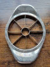 Ludwig Mfg Co. Silver Apple Slicer &amp; Corer w/Stainless Steel Blades - Racine WI - £7.50 GBP