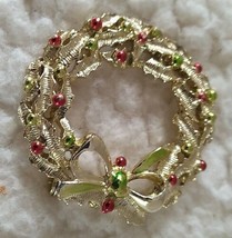 Christmas Holiday Rhinestone Enamel Wreath Pin Brooch - £9.05 GBP