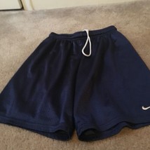 Nike Boys Blue Athletic Basketball Gym Shorts Elastic Waist Size Medium  - £20.67 GBP