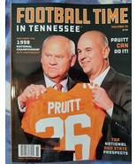 2018 Football Time in Tennessee Magazine (NEW) (Sold in Tennessee stores... - $184.68 MXN