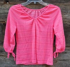 Vintage Donna Rosa Poliestere Camicia 1980&#39;s - $31.66