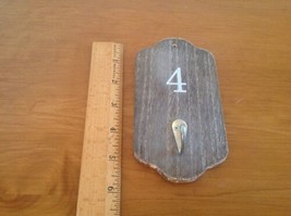 Wall Hook Numbered #4 Gray Distressed Hats Coats Towels Keys - £7.01 GBP