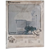 Stamped 2 Pillow tubing 1977 Embroidery Painting Diamonds &amp; Daisies 8300C - £8.49 GBP