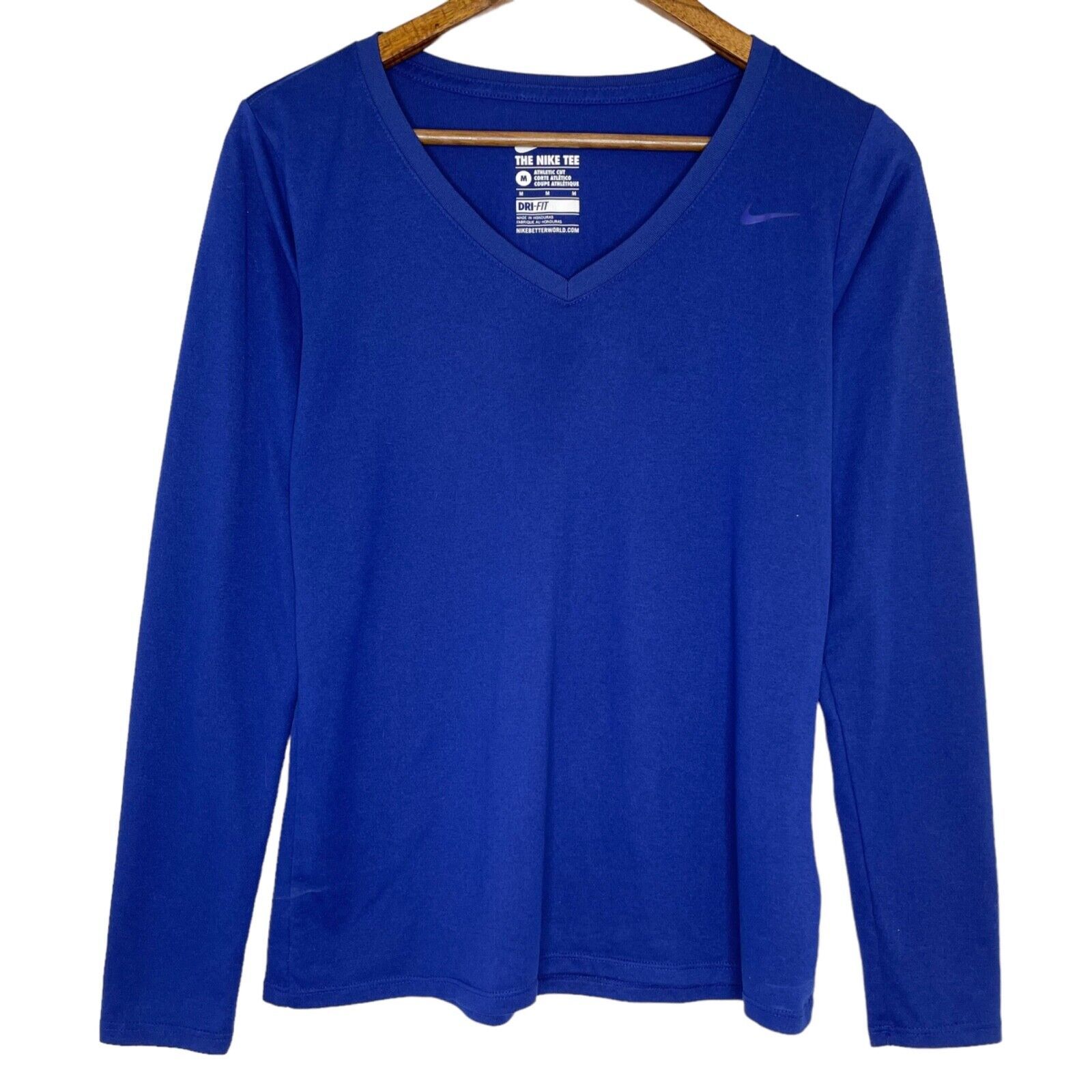 Nike Tee Blue Athletic Cut Long Sleeve V-Neck Shirt Size Medium Women’s - $19.00