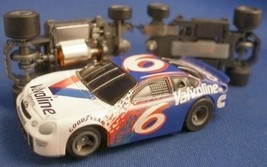 2000 LIFE-LIKE Ford Taurus 6 Mark Martin Slot Car 9503 - £29.77 GBP