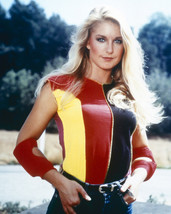 Heather Thomas in The Fall Guy in Striped Shirt as Jody Banks 16x20 Canvas - £55.78 GBP