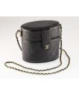 Chanel Allure Black Lambskin Matelasse Vanity Case w/ Chain Includes Box... - €3.125,21 EUR
