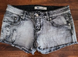 Wet Seal ~ Juniors&#39; Size 7 ~ Cotton Blend ~ Distressed Denim ~ Black Jean Shorts - £17.64 GBP