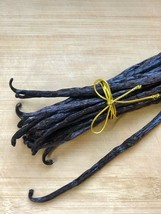 1/2 Lb Madagascar Organic Vanilla Grade A Prime Bourbon Vanilla Beans [W... - £67.41 GBP