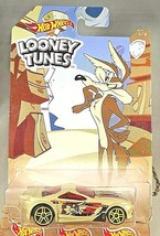 2018 Hot Wheels Looney Tunes-Wile E. Coyote 4/8 SCORCHER Tan w/Yellow Pr5 Spokes - £11.40 GBP