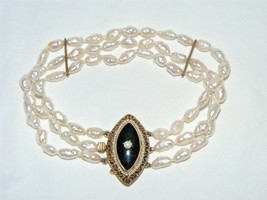 Vintage 14K Gold 3 Strand Baroque Pearl Bracelet Large Navette Onyx Clasp Front - £227.60 GBP