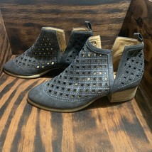 A Rider Girl Women&#39;s  Perforated Ankle Boots Black US 8 - $423.30 MXN