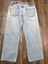 Wrangler Jeans Men&#39;s 34X27 Classic Regular Fit Rugged Wear Denim Blue Li... - $21.85