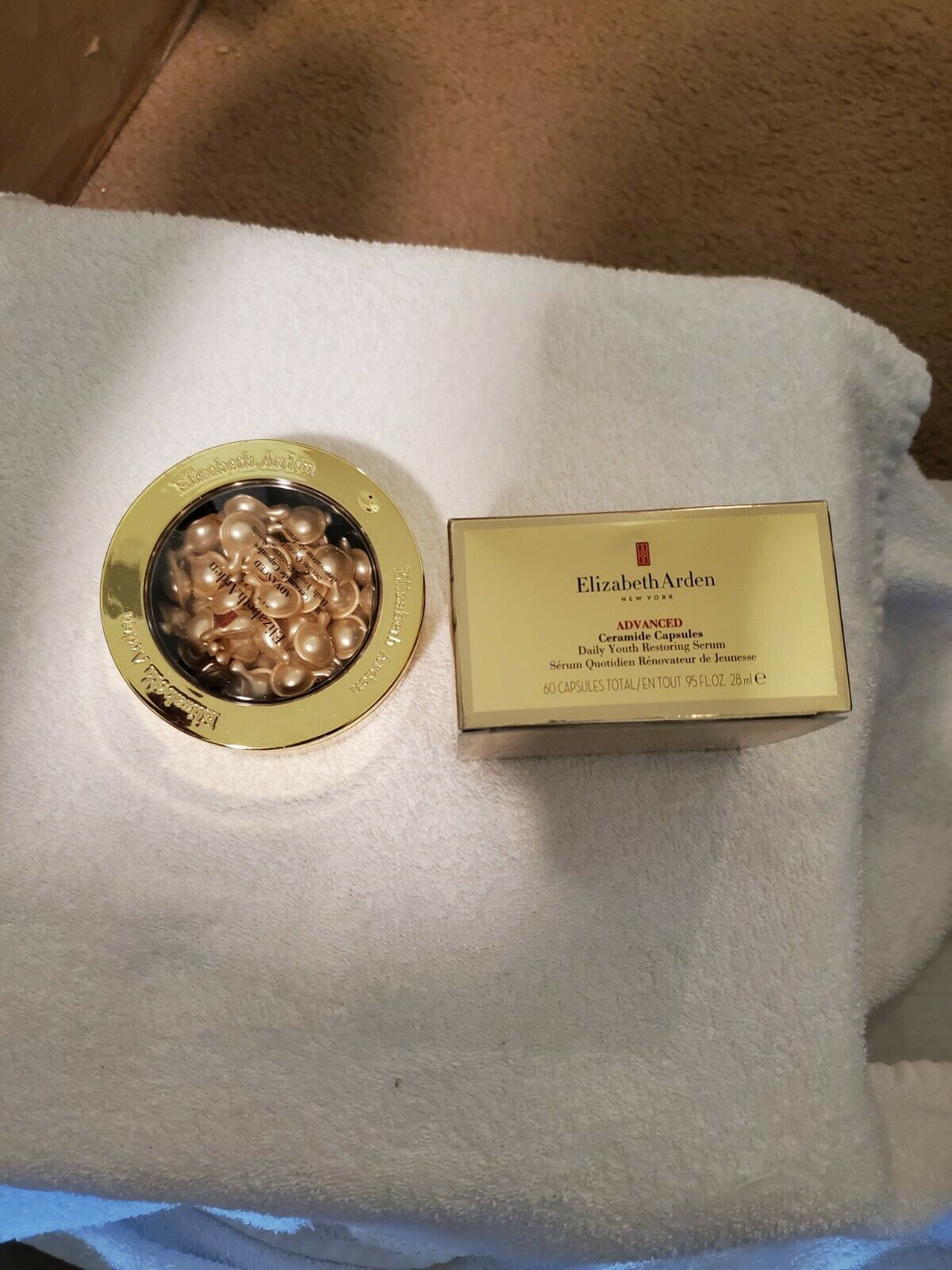 Ceramide by Elizabeth Arden 60 Advanced Daily Youth Restoring Serum Caps... - $45.00