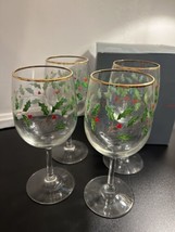 LENOX Holiday Wine Glasses Goblets Holly Berry Set of 4 In Original Box - $56.12