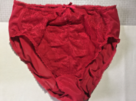 M/6 32&quot; WACOAL Retro Chic Lace Overlay French Cut Lipstick Red CD Pantie... - $18.30