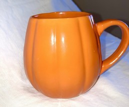 Coffee Cocoa Mug Orange Pumpkin    Autumn Fall Halloween - $183.33 MXN