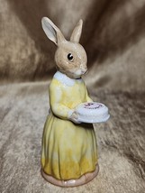 Royal Doulton 60th Anniversary Bunnykins Figurine DB137 Vintage 1993 - $783.52 MXN