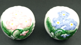 Vintage Mary Ann Baker Otagiri Ceramic Salt and Pepper Shaker Pink Purpl... - £10.07 GBP