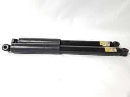 Pair Rear Shocks Strut Assembly PN 15179317 OEM 2006 06 Hummer H3 - $84.64