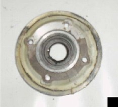 1977 10 HP Chrysler Outboard Crankshaft Seal End Cap - £9.59 GBP