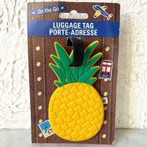 On the Go Luggage Tag Rubber Pineapple Travel Bag ID Tag - $173.39 MXN