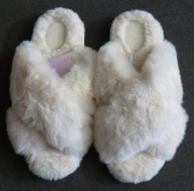 Stars Above Off White Faux Fur Crisscross Slide Slippers Women&#39;s Large 9-10 - $14.99