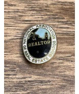 Vintage National Association Board of Real Estate Realtors Lapel Pin KG - $150.34 MXN